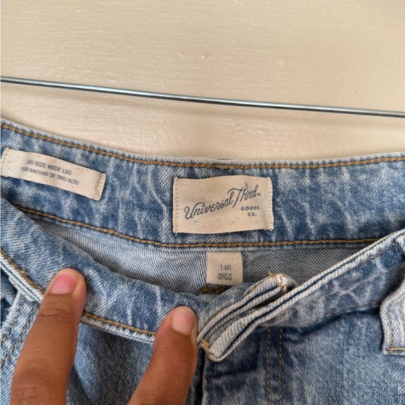 Universal Thread High Rise Wide Leg Jeans - Picture 5 of 6